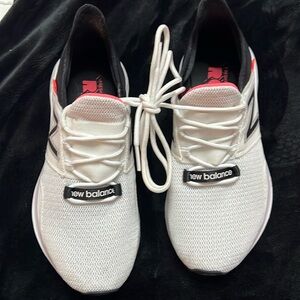 Size 7 women's New Balance